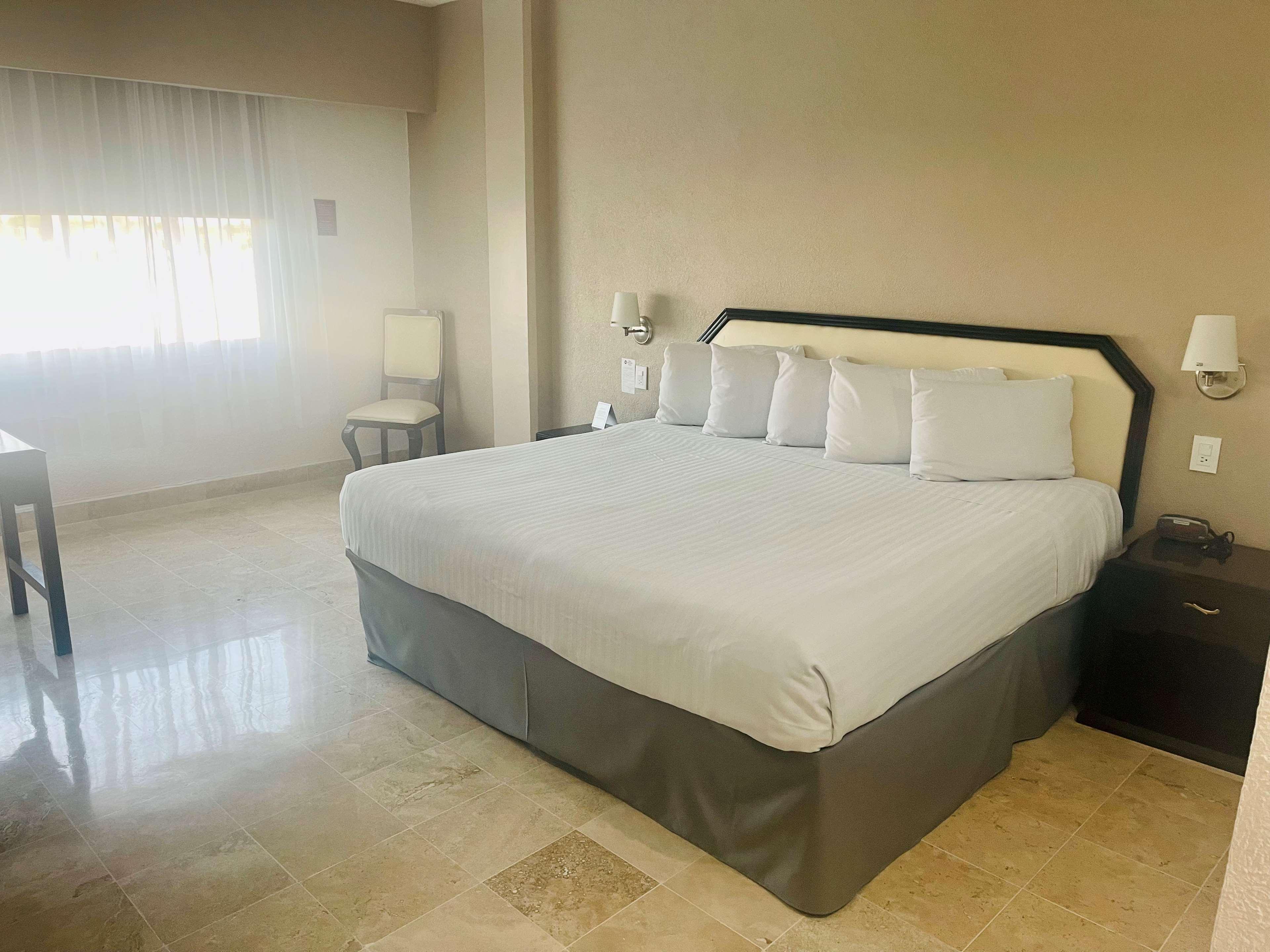 Отель Gran Tuxtepec Plaza Экстерьер фото