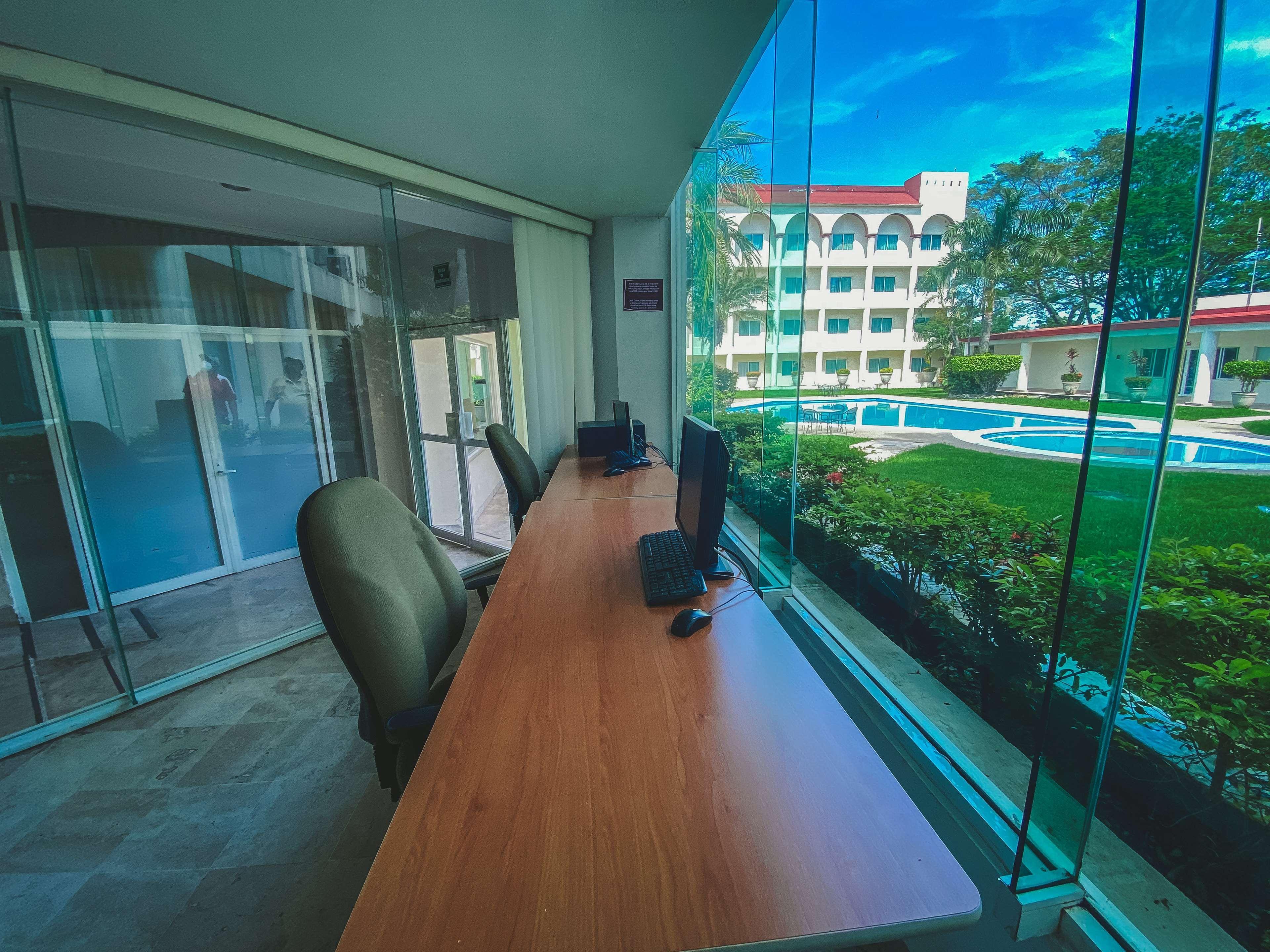 Отель Gran Tuxtepec Plaza Экстерьер фото